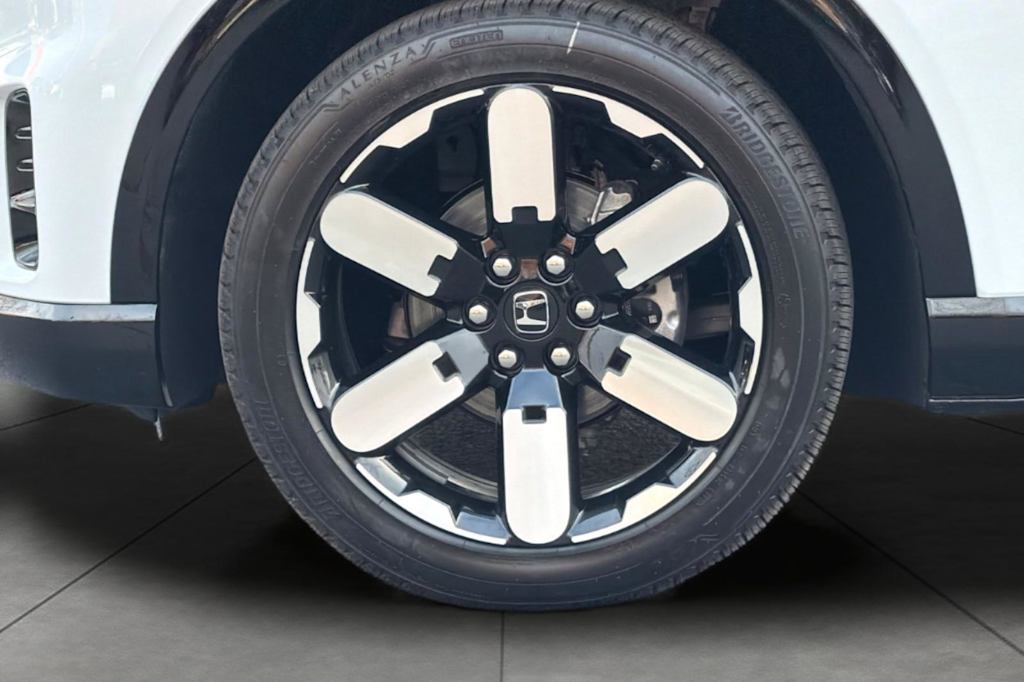 Thumbnail: 2026 Honda Prologue - 8