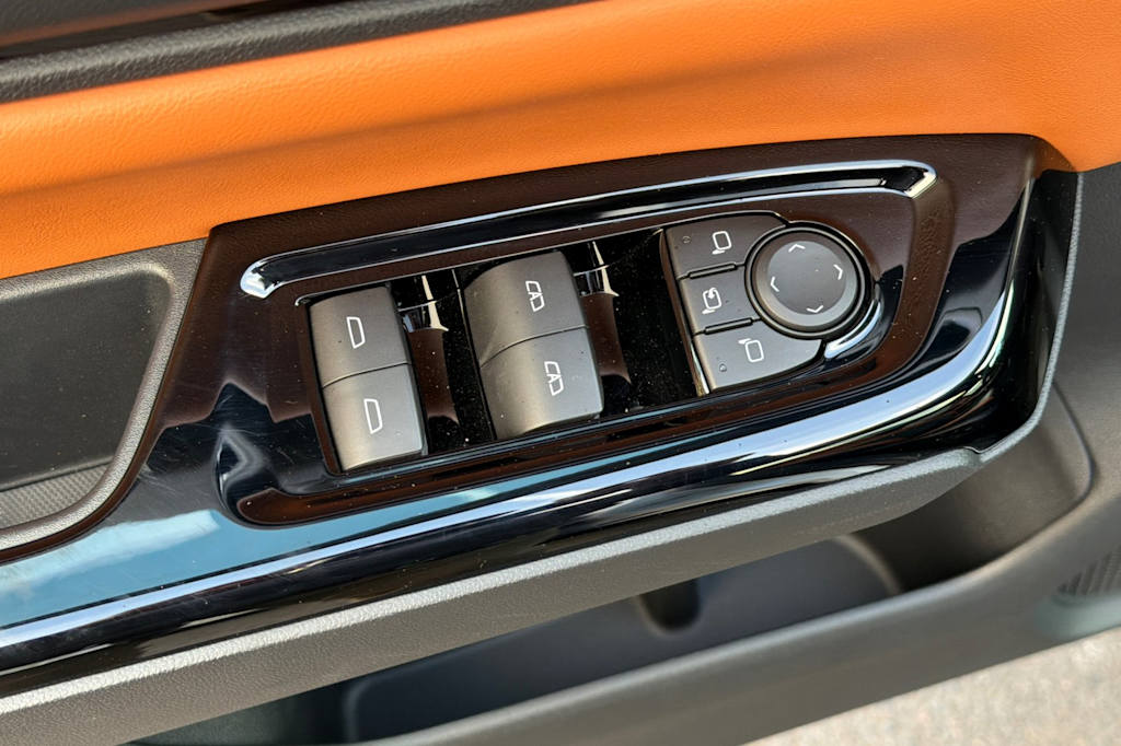 Thumbnail: 2026 Honda Prologue - 21