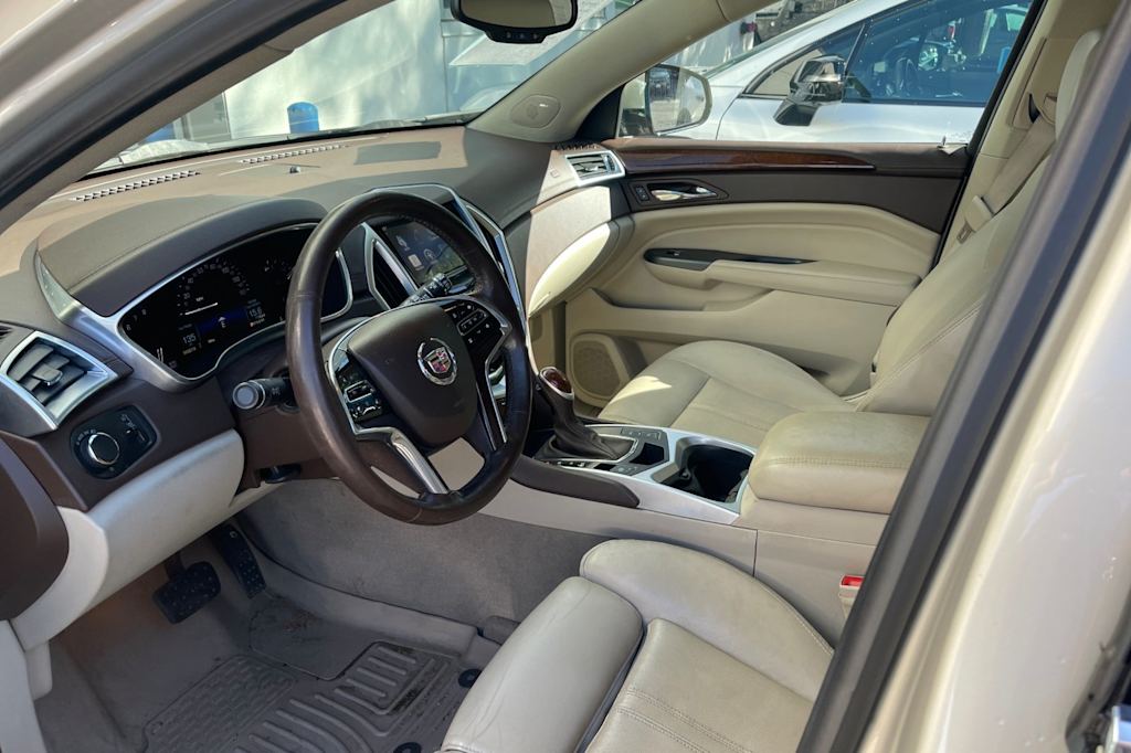 Thumbnail: 2016 Cadillac SRX - 9