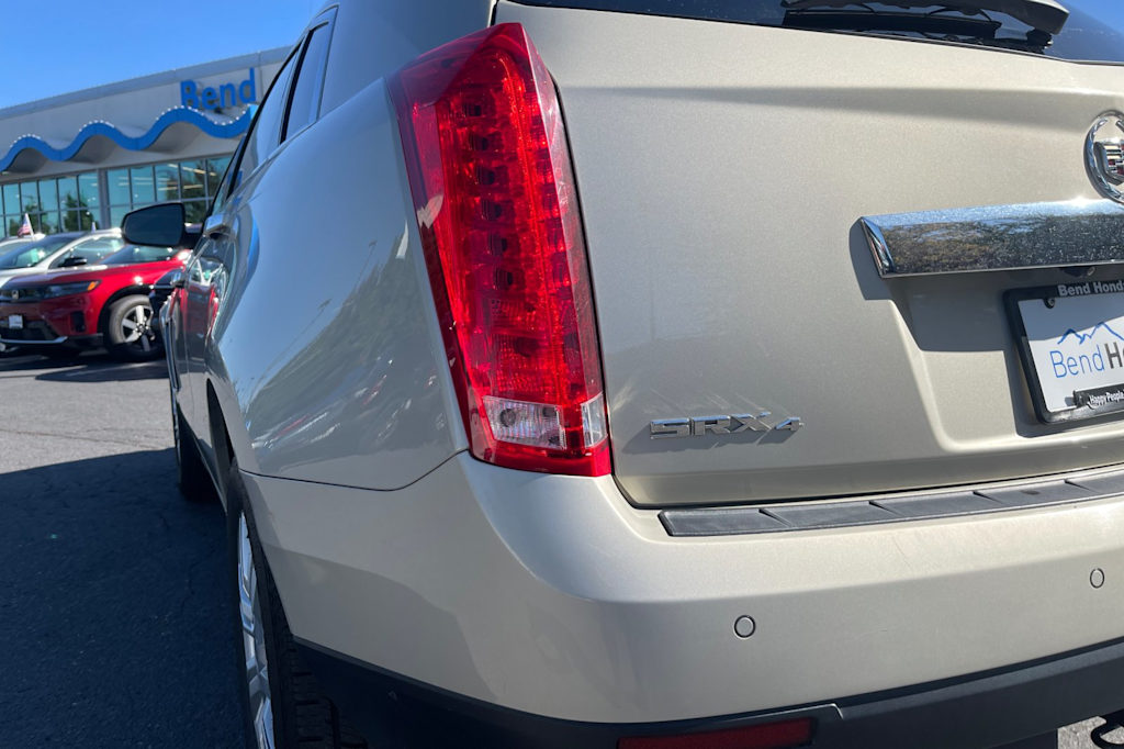 Thumbnail: 2016 Cadillac SRX - 15