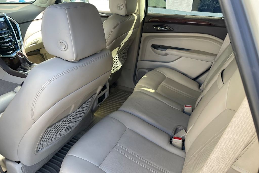 Thumbnail: 2016 Cadillac SRX - 10