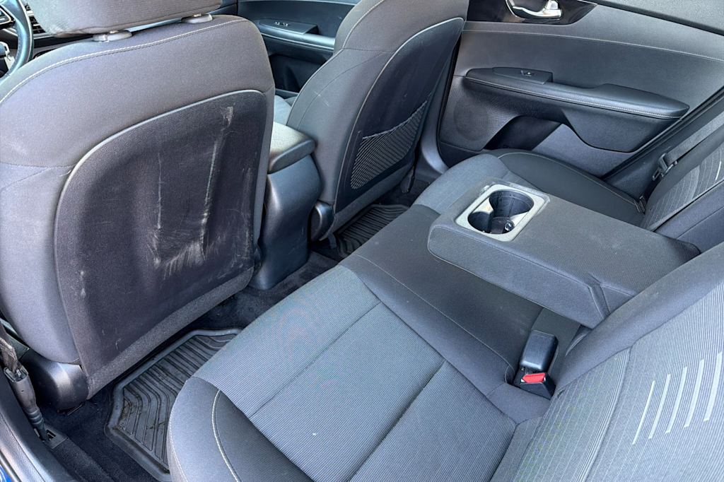 Thumbnail: 2019 Kia Forte - 10