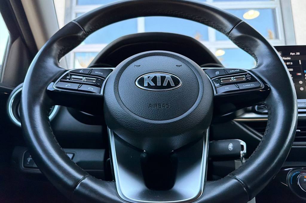 Thumbnail: 2019 Kia Forte - 24