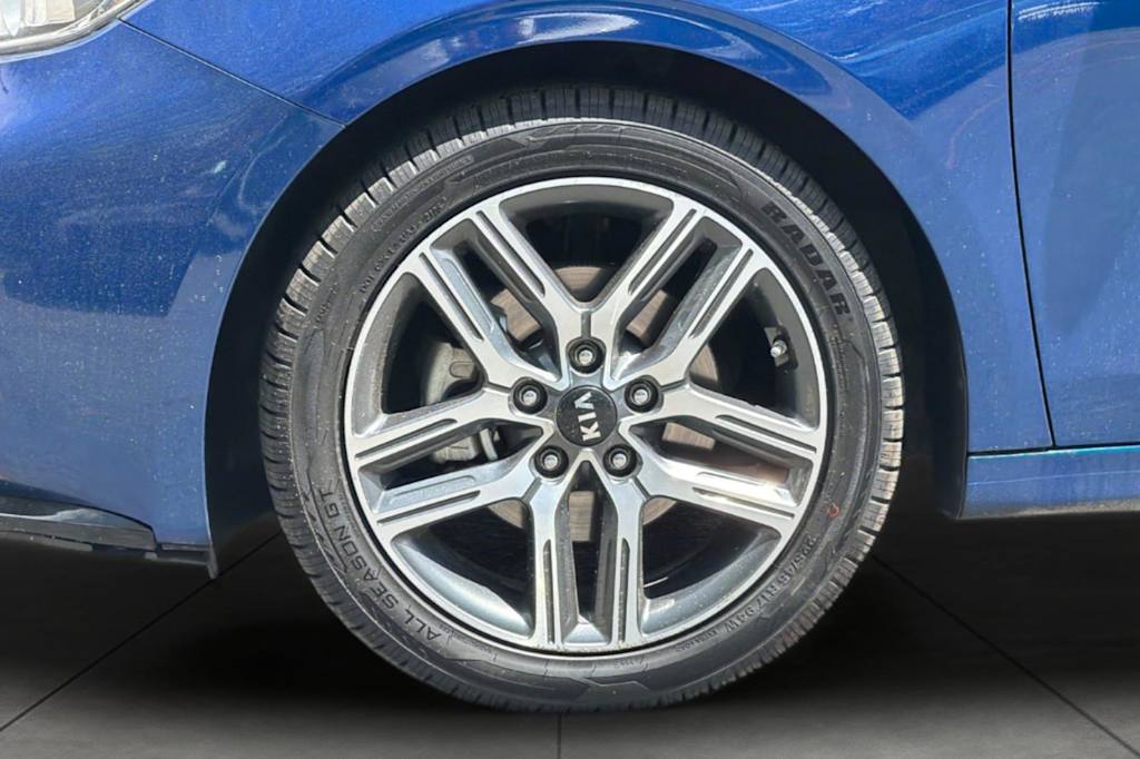 Thumbnail: 2019 Kia Forte - 8