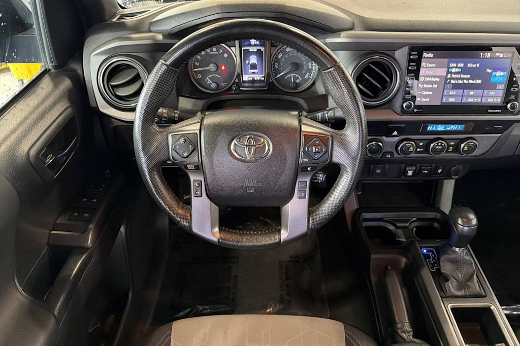 Thumbnail: 2022 Toyota Tacoma - 9