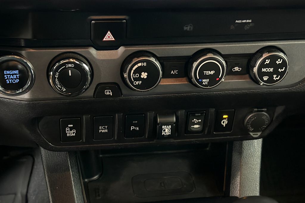 Thumbnail: 2019 Toyota Tacoma - 23