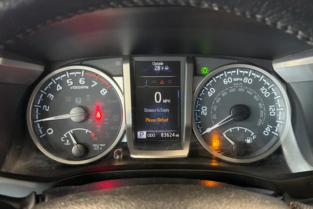 Thumbnail: 2023 Toyota Tacoma - 15