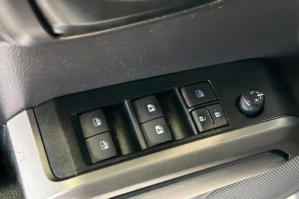 Thumbnail: 2023 Toyota Tacoma - 22