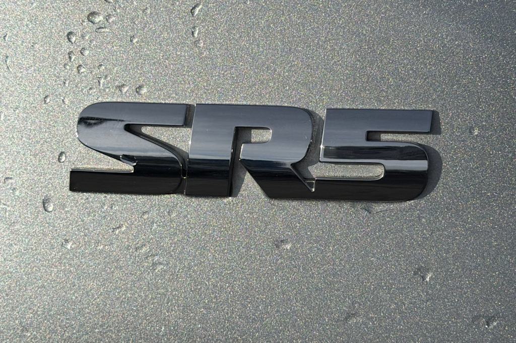 Thumbnail: 2023 Toyota Tacoma - 16