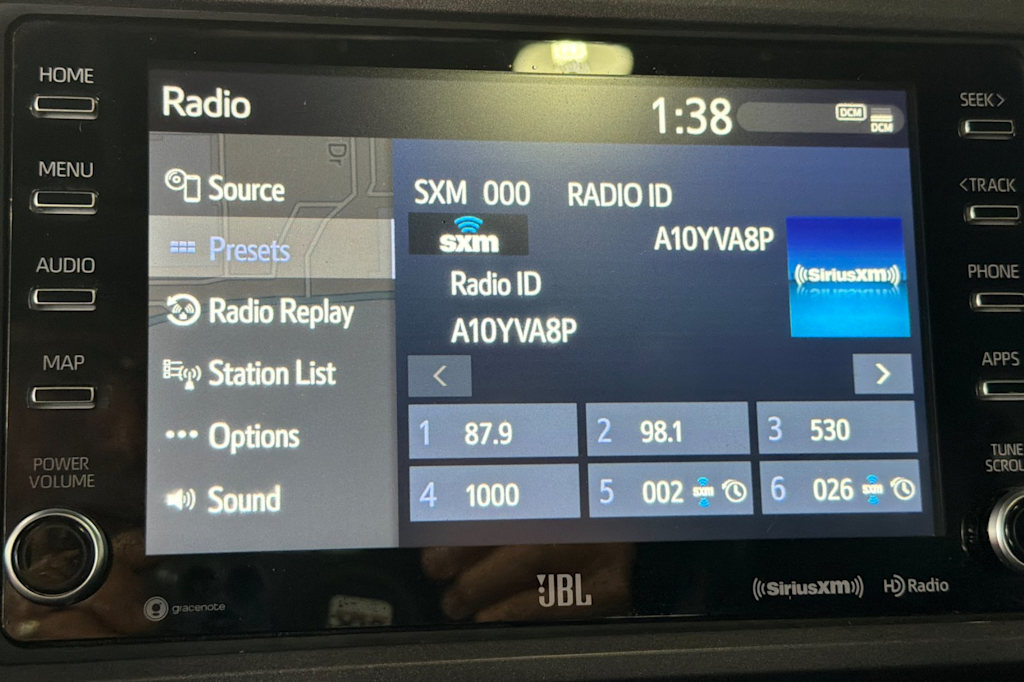 Thumbnail: 2020 Toyota Tacoma - 11