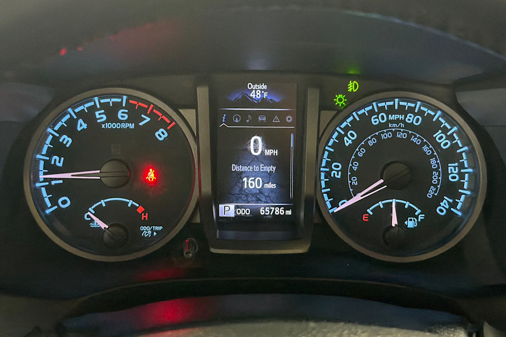 Thumbnail: 2020 Toyota Tacoma - 13