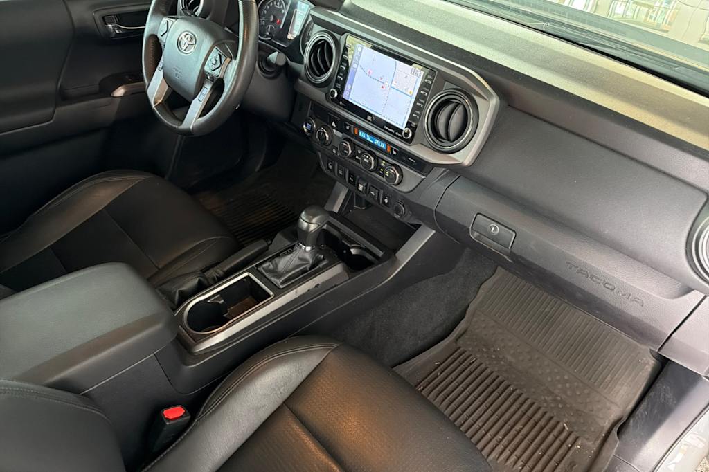 Thumbnail: 2021 Toyota Tacoma - 12