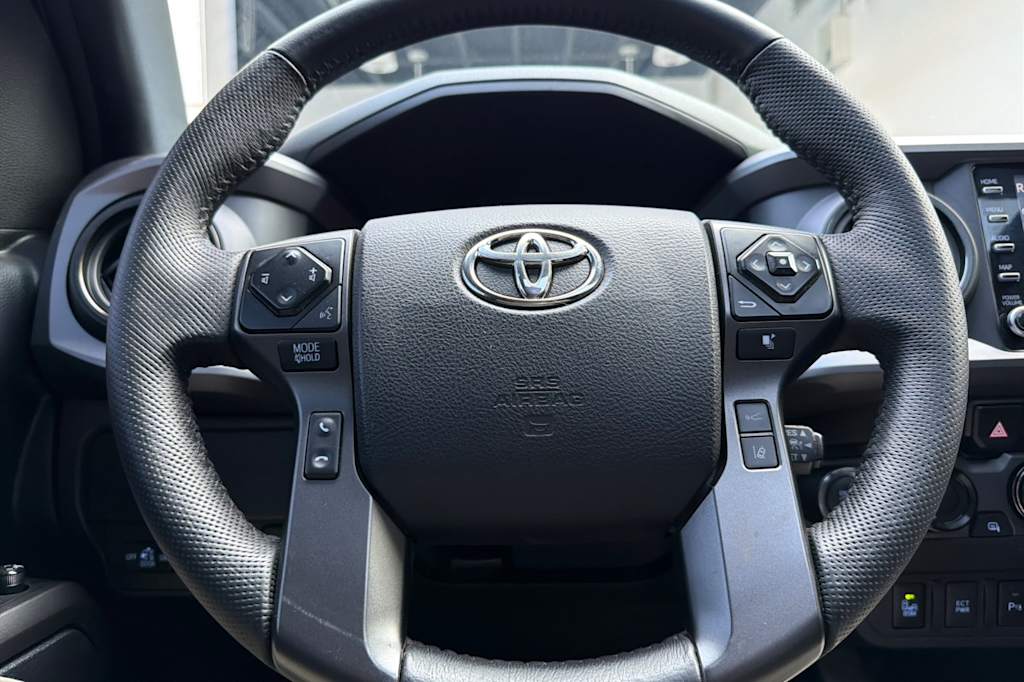 Thumbnail: 2021 Toyota Tacoma - 27