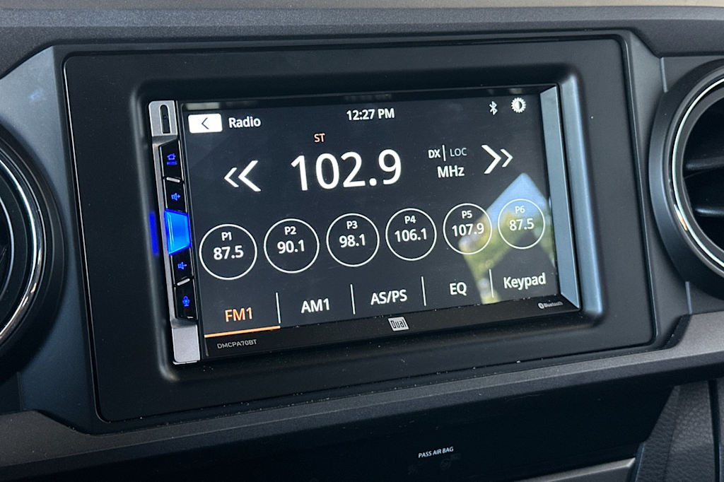Thumbnail: 2019 Toyota Tacoma - 11
