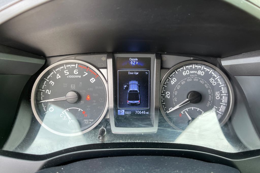 Thumbnail: 2020 Toyota Tacoma - 11