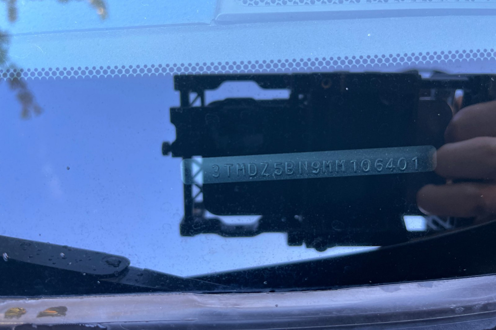Thumbnail: 2021 Toyota Tacoma - 16