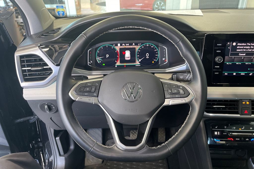 Thumbnail: 2025 Volkswagen Taos - 10