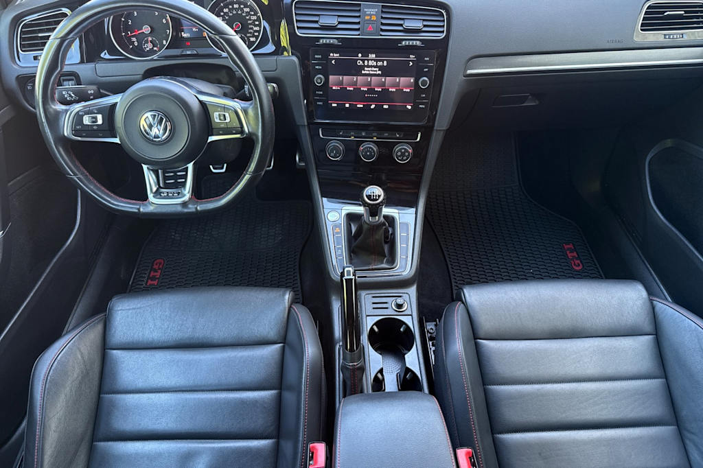 Thumbnail: 2021 Volkswagen Golf - 2