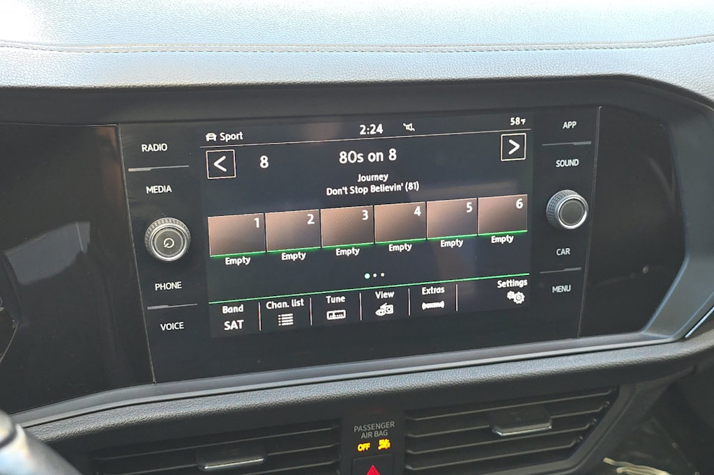 Thumbnail: 2019 Volkswagen Jetta - 13