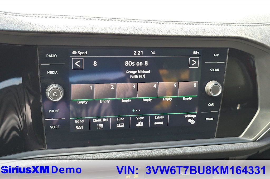 Thumbnail: 2019 Volkswagen Jetta - 28