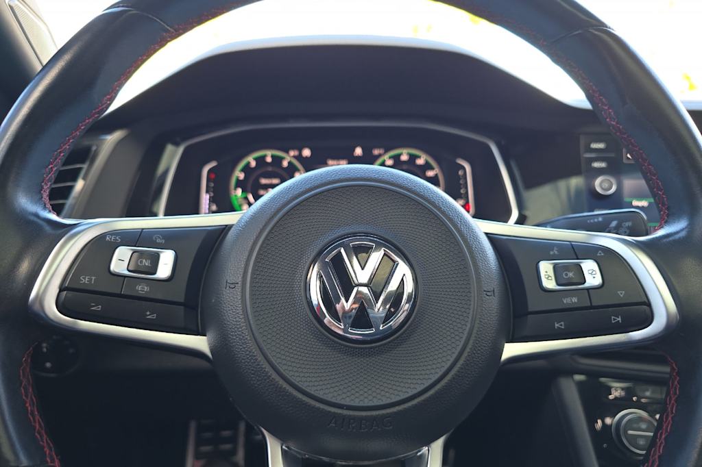 Thumbnail: 2019 Volkswagen Jetta - 12