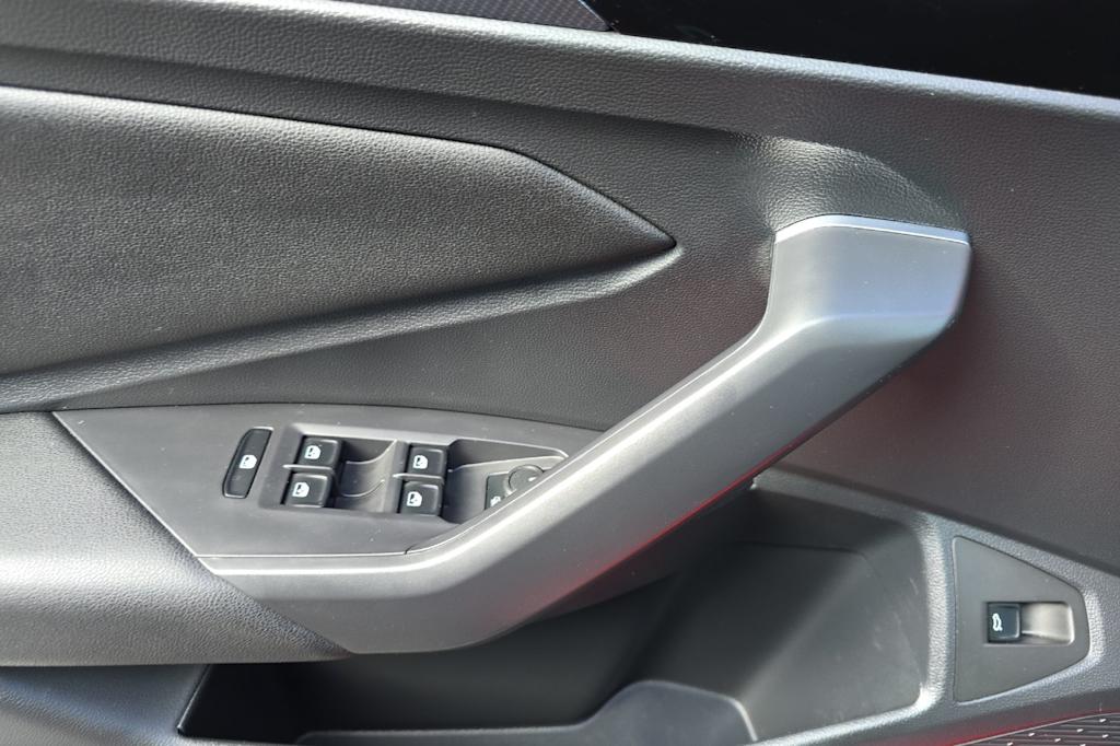 Thumbnail: 2019 Volkswagen Jetta - 21