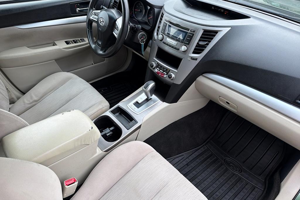 Thumbnail: 2014 Subaru Outback - 12