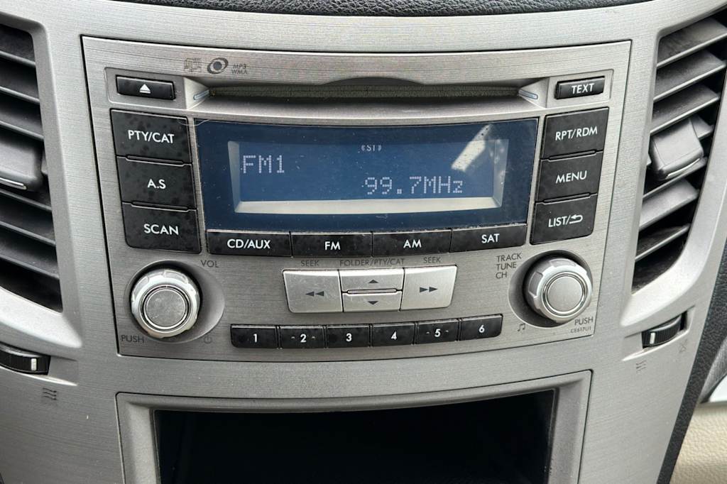 Thumbnail: 2014 Subaru Outback - 13