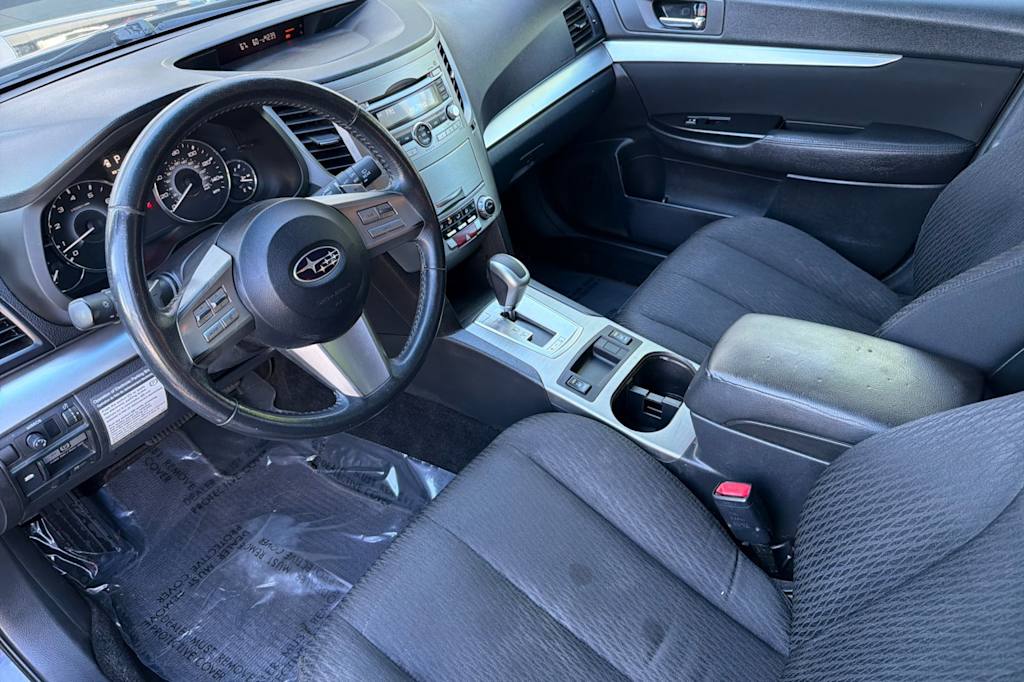 Thumbnail: 2010 Subaru Outback - 9