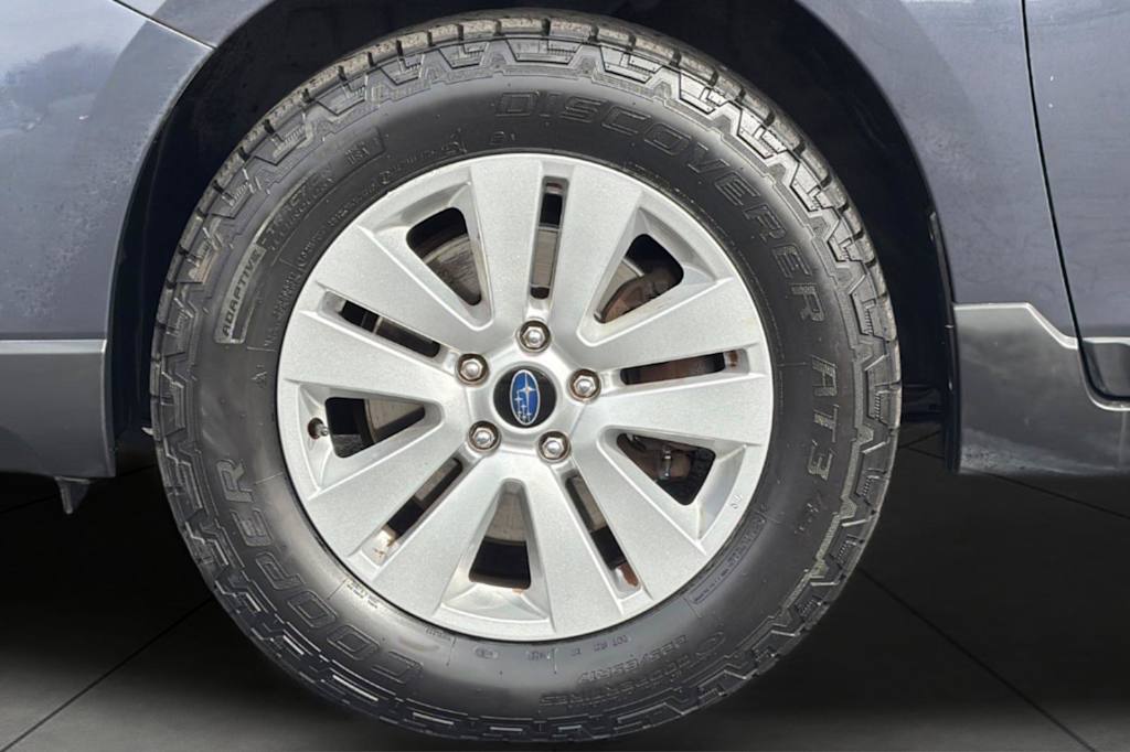 Thumbnail: 2017 Subaru Outback - 8