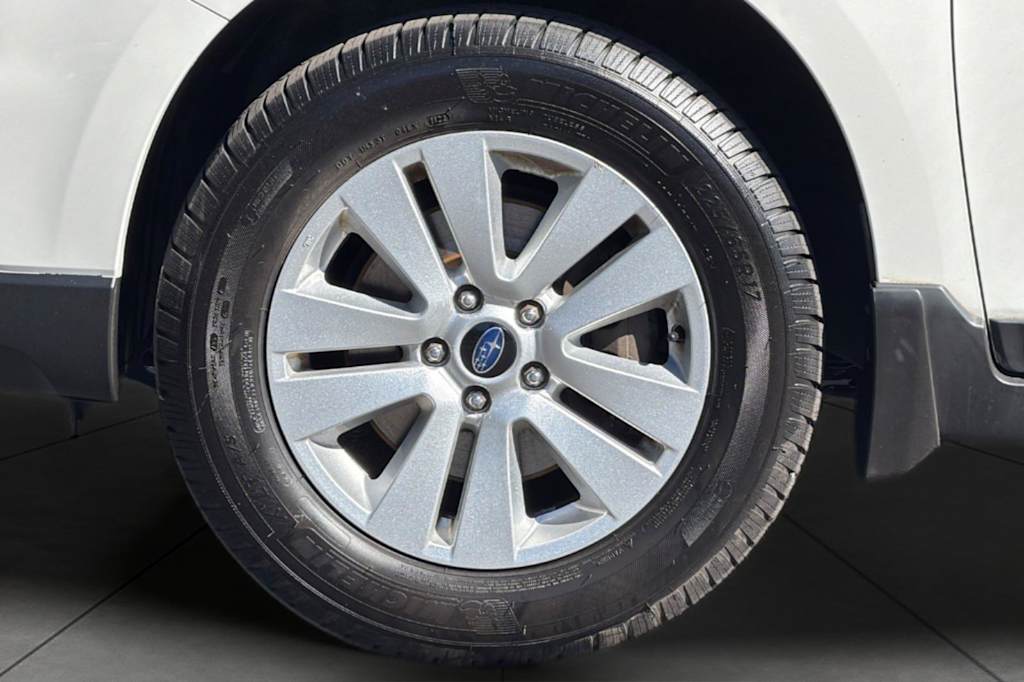 Thumbnail: 2015 Subaru Outback - 7