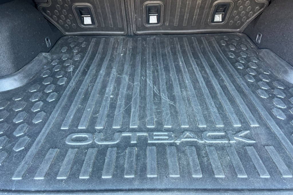 2023 Subaru Outback Onyx Edition 16
