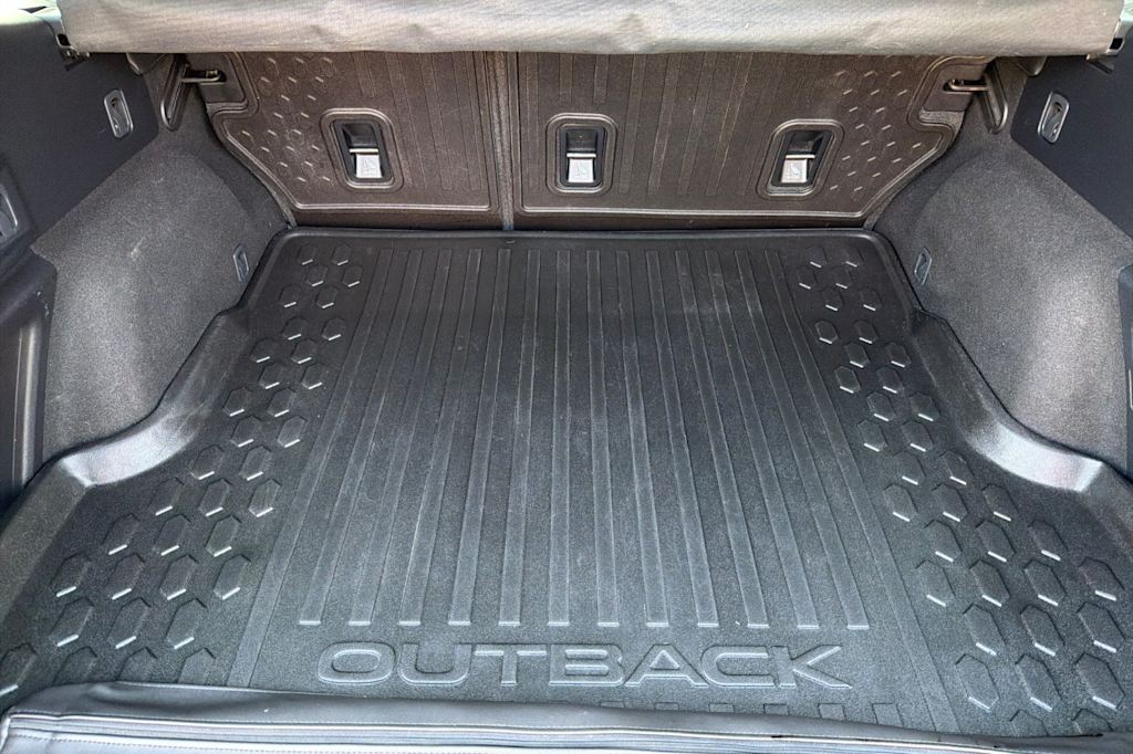 Thumbnail: 2021 Subaru Outback - 16