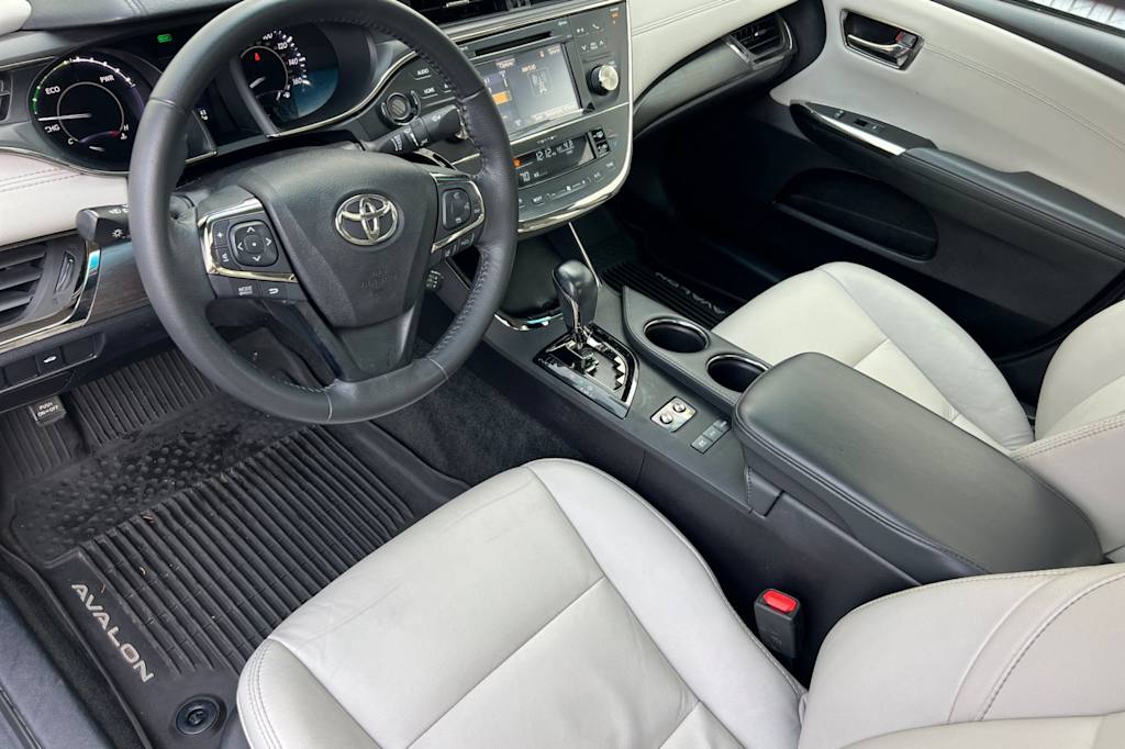 2018 Toyota Avalon XLE 9