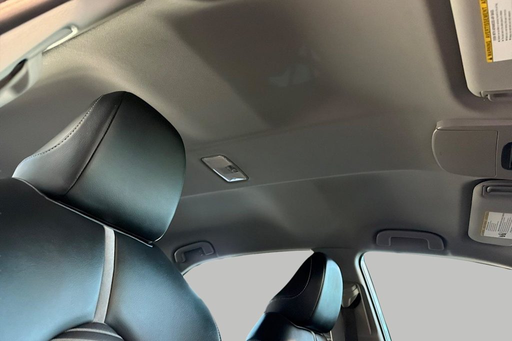 Thumbnail: 2023 Toyota Camry - 22