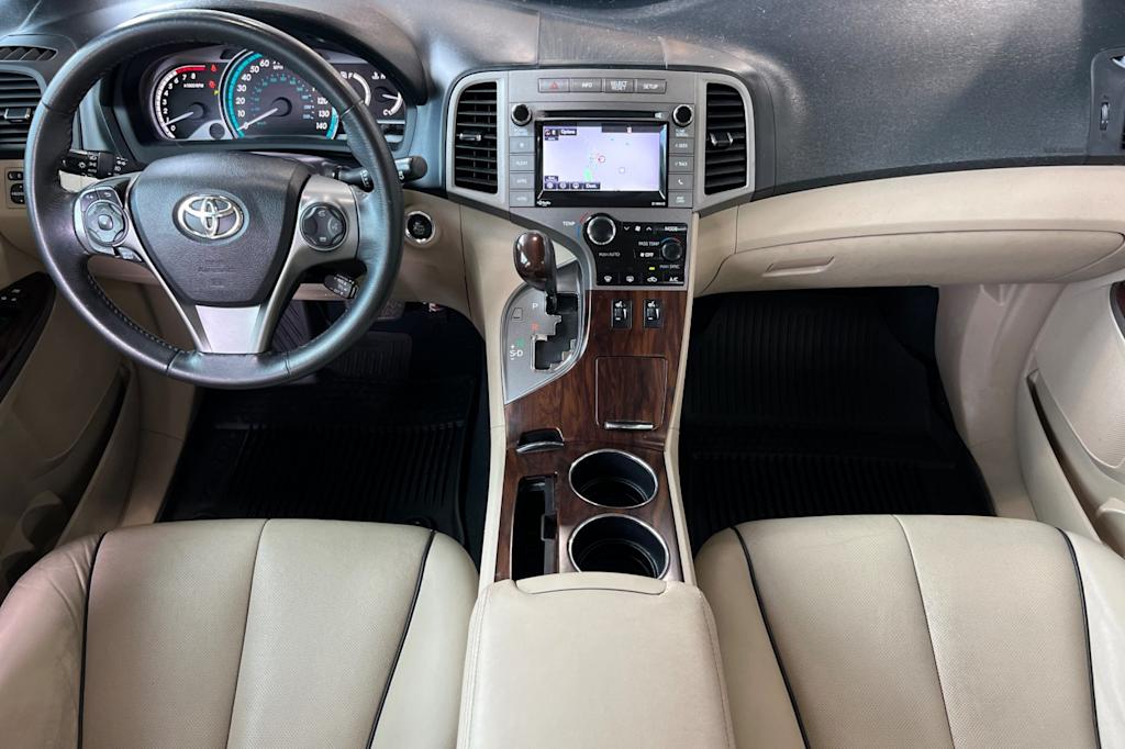 Thumbnail: 2015 Toyota Venza - 2