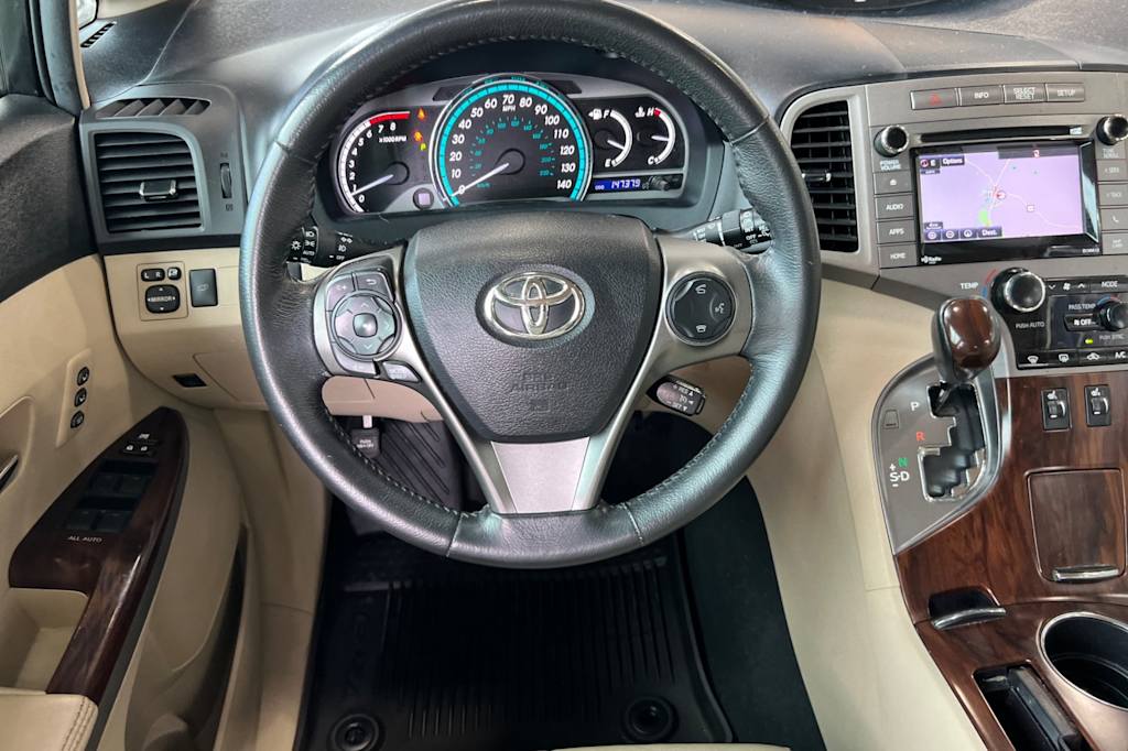 Thumbnail: 2015 Toyota Venza - 11