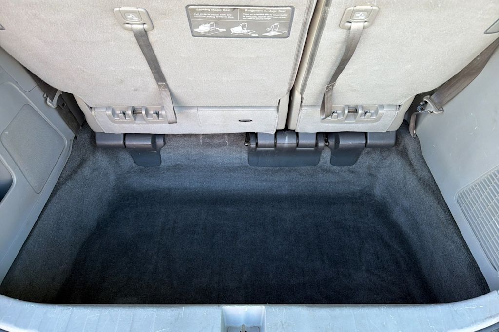 Thumbnail: 2012 Honda Odyssey - 15