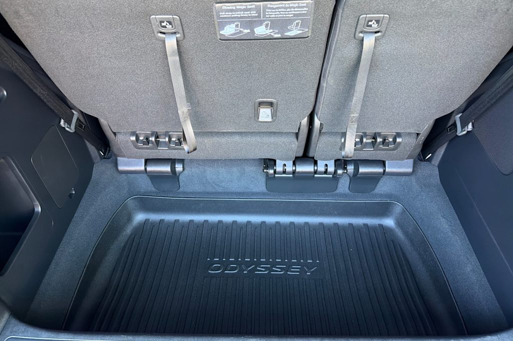 Thumbnail: 2026 Honda Odyssey - 23