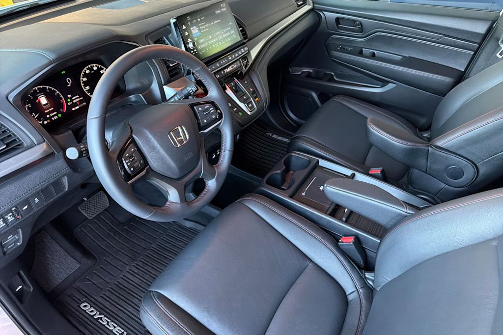 Thumbnail: 2026 Honda Odyssey - 9