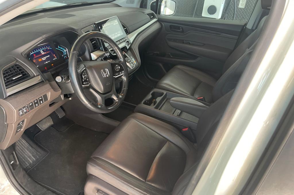Thumbnail: 2018 Honda Odyssey - 9