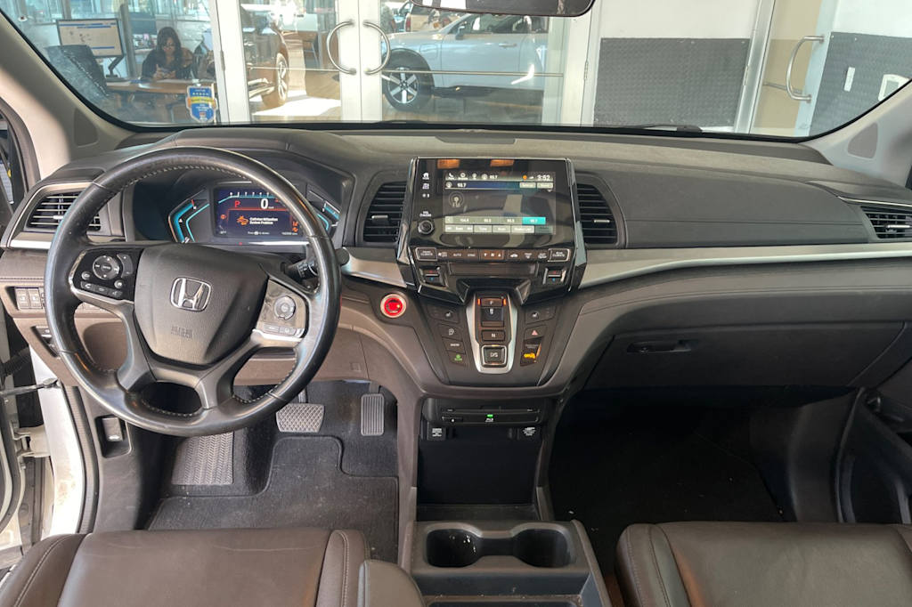 Thumbnail: 2018 Honda Odyssey - 2