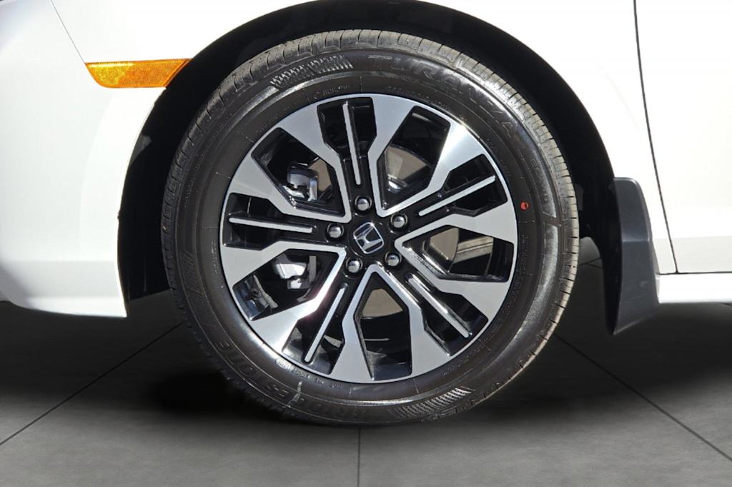 Thumbnail: 2026 Honda Odyssey - 8