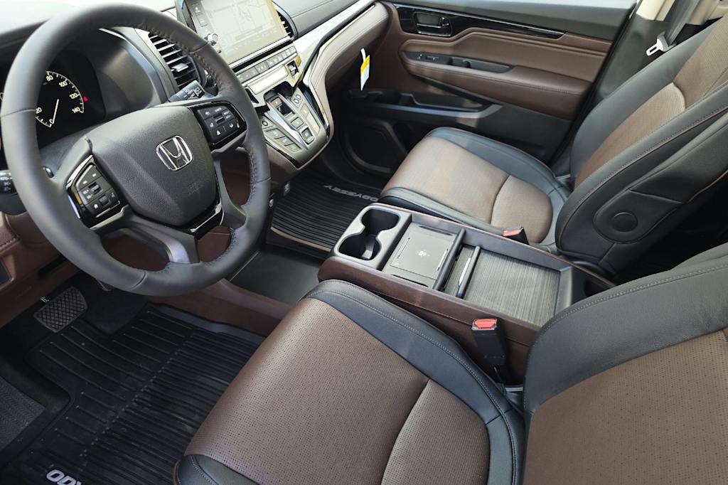 Thumbnail: 2026 Honda Odyssey - 10