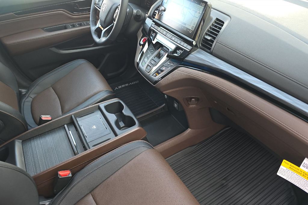 Thumbnail: 2026 Honda Odyssey - 13
