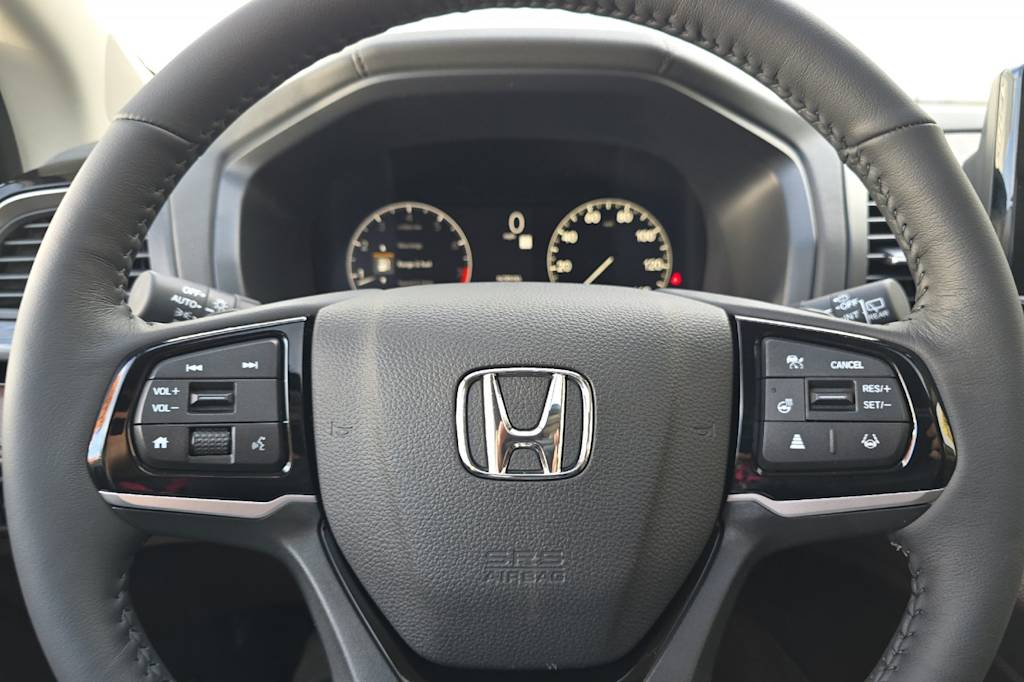 Thumbnail: 2026 Honda Odyssey - 30