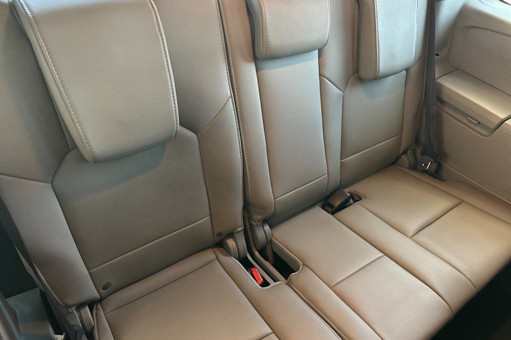 Thumbnail: 2015 Honda Pilot - 22