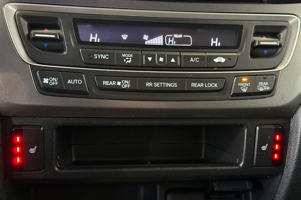 Thumbnail: 2022 Honda Pilot - 25