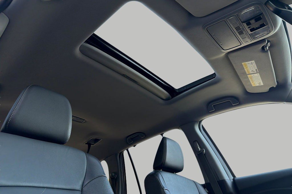 Thumbnail: 2021 Honda Pilot - 24