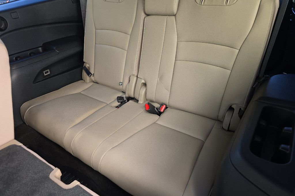 Thumbnail: 2022 Honda Pilot - 24